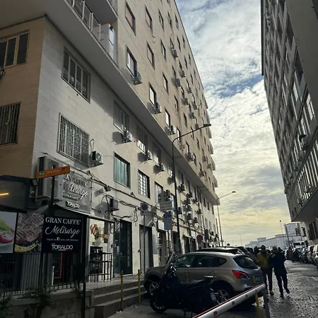 Maison Angioino Neapol