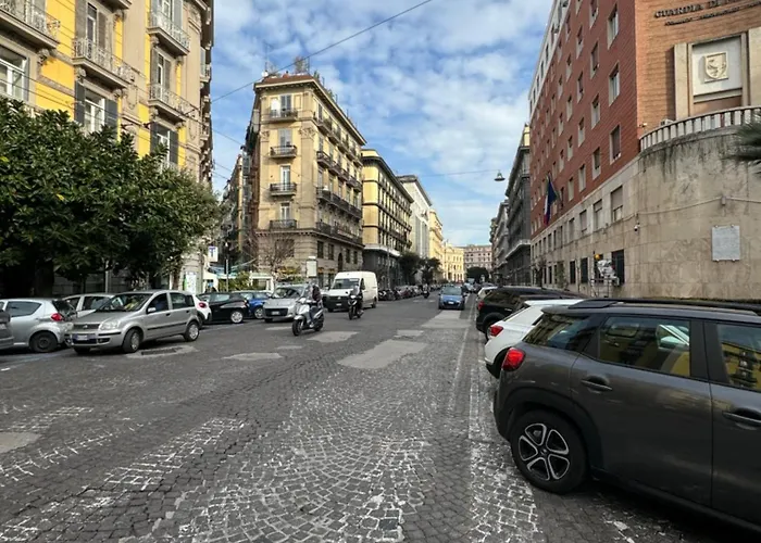 Maison Angioino Affittacamere 4*